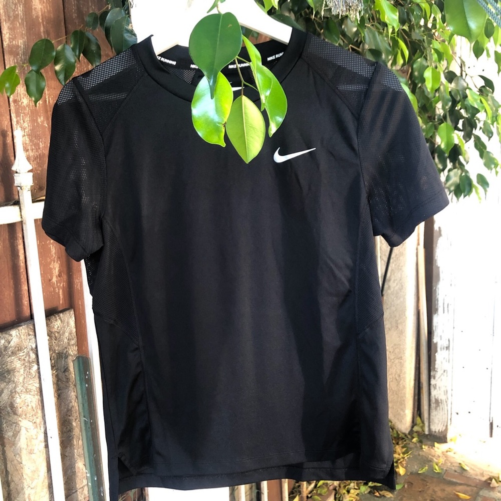 Women’s Nike Dri-Fit Shirt